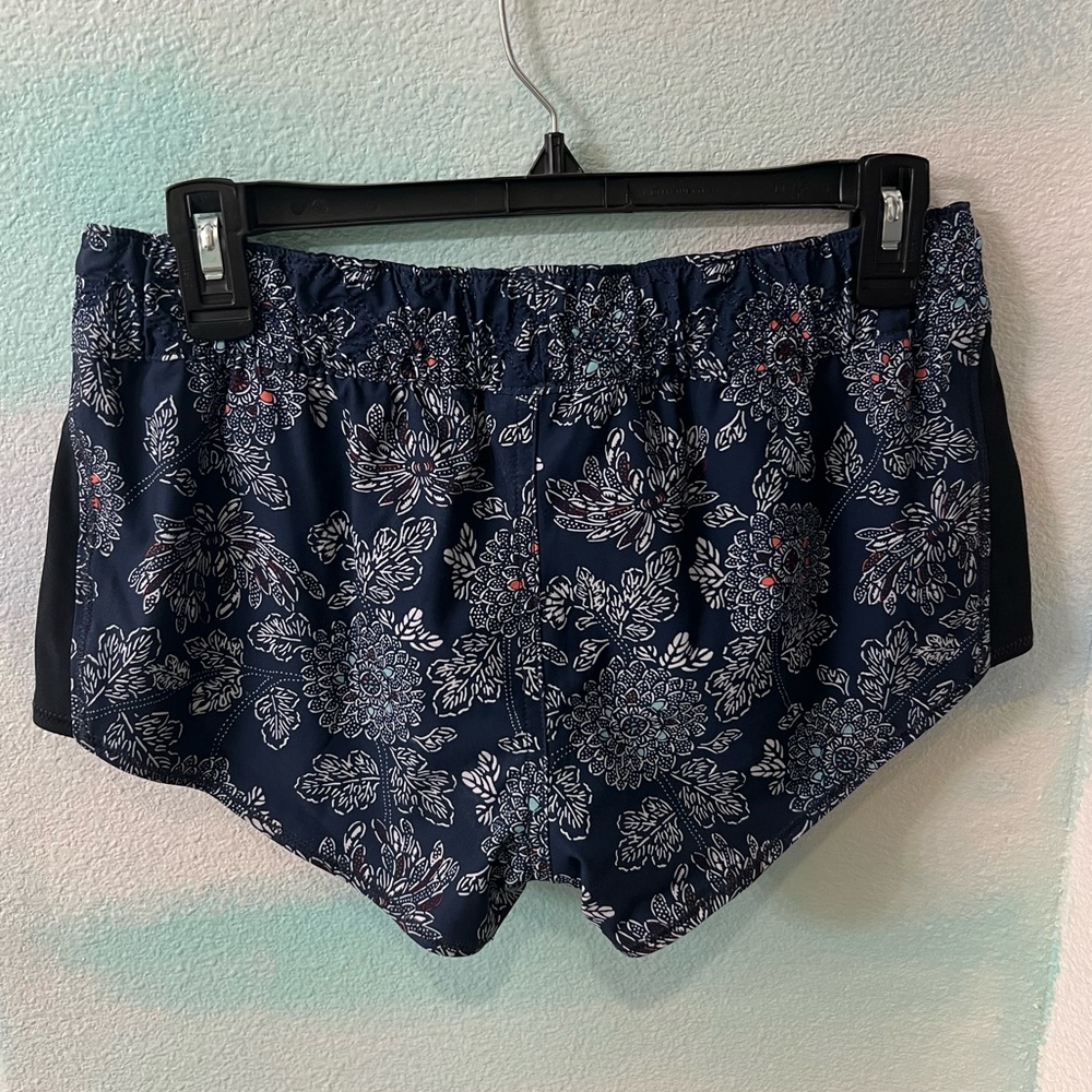 Quicksilver Blue Patterned Shorts - Picture 4 of 5